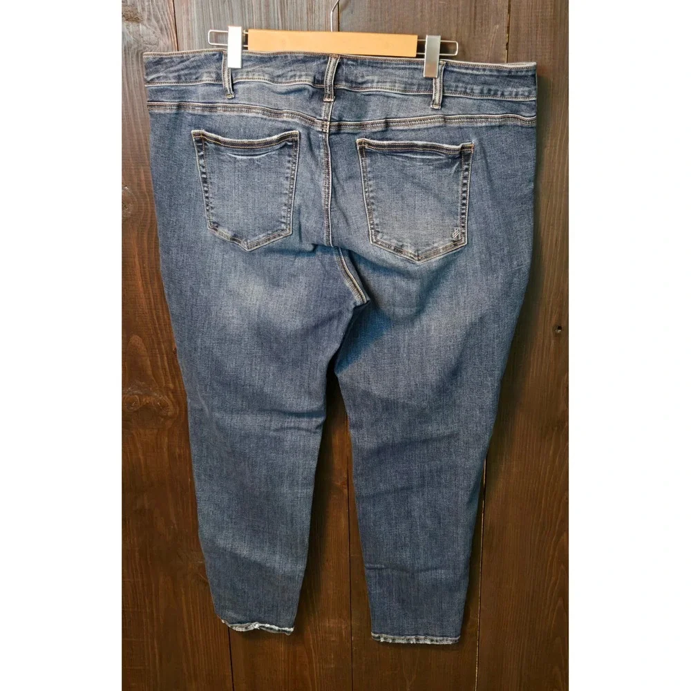Silver Jeans Suki Skinny Womens Sz 24W 29L Button Fly Stretch Blue‎ Jeans